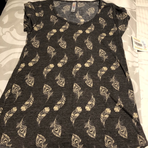 Lularoe xs classic t - Picture 1 of 1